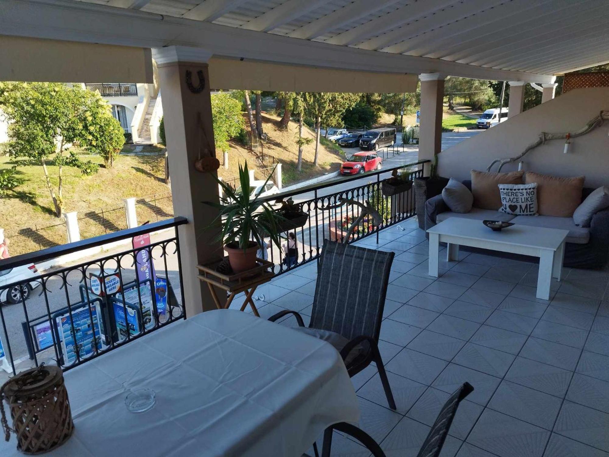 Asprokavos And Apartment Kávos