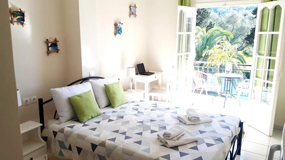 Apartament Asprokavos And *